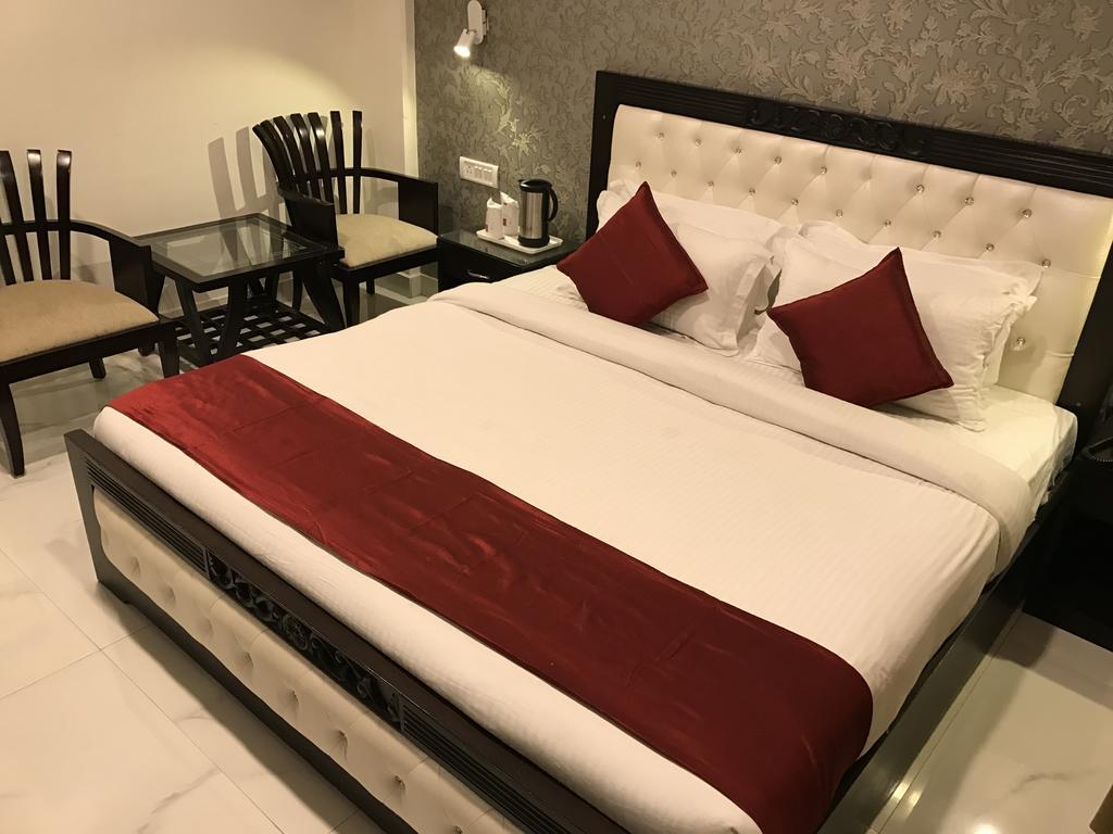 Hotel Eurasia Jaipur Exteriör bild